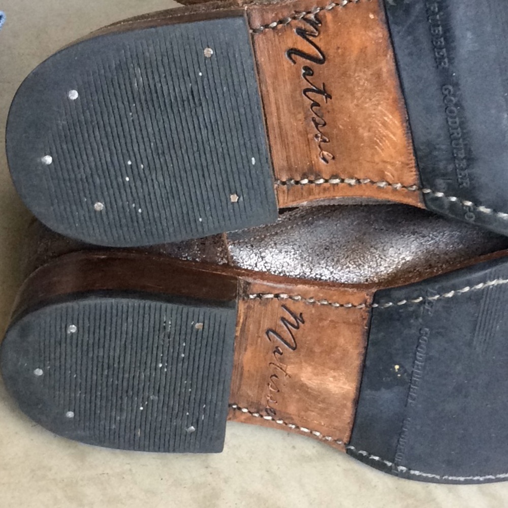 Matisse pewter distressed moto boots. - Picture 7 of 8